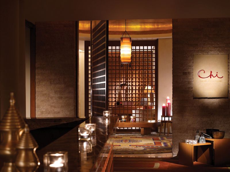 01. CHI, The Spa_Entrance-crop