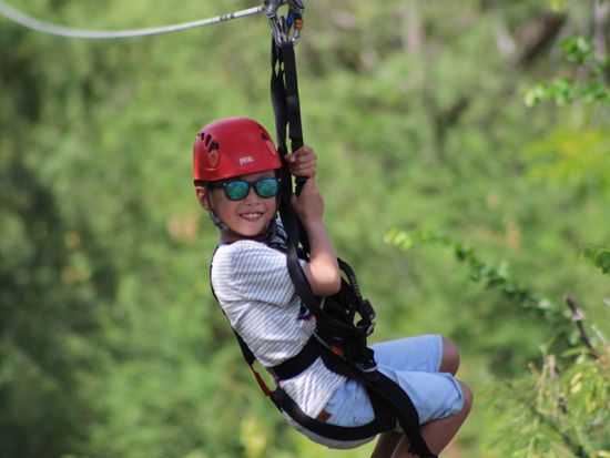 コーラルクレーター・アドベンチャーパーク　ジップライン体験　3本（1時間）または6本（2時間）　四輪バギー体験（45分）付きプランもご用意＜送迎付きプランあり＞