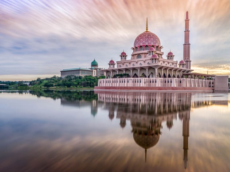 Malaysia_Kuala Lumpur_Pink Mosque_557725564