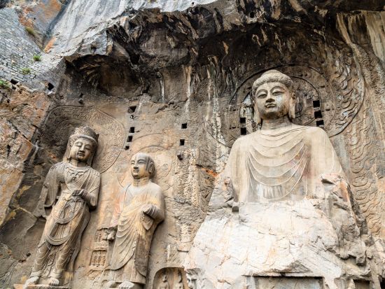 【北京発・1泊2日ツアー】新幹線＆専用車で行く！洛陽＆少林寺＜日本語ガイド同行／5つ星ホテル利用／入場料・食事込＞ *1名様より出発可