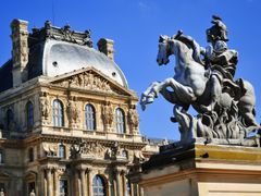 France_Paris_The-Lourve-Museum_22498779_ML