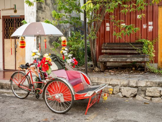 プラナカン邸宅巡りとトライショー乗車体験ツアー＜午後／夕食付／ペナン発＞