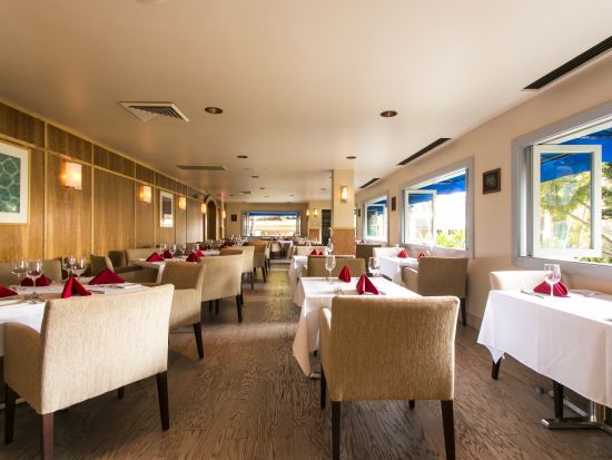 フレスコイタリアンレストラン　食事券＆事前予約　朝食の王道メニューを盛り込んだアメリカンなモーニングセット！＜朝食／ヒルトン・ハワイアン・ビレッジ内＞