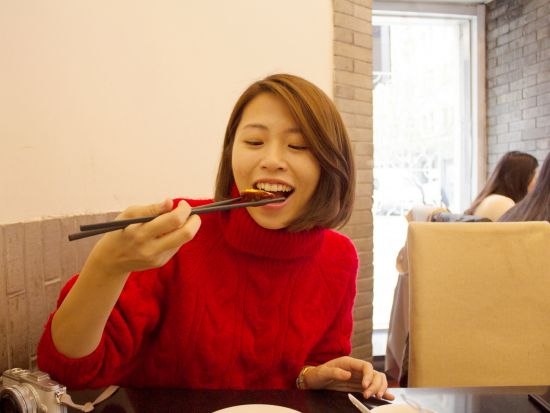 上海姥姥（シャンハイラオラオ）ディナー＆上海ナイトクルーズ＜日本語ガイド／ホテル送迎＞