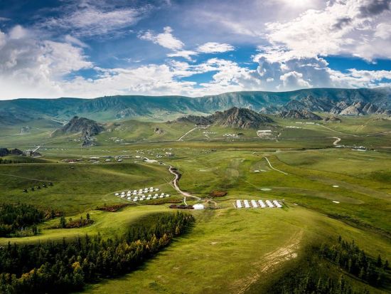 【4泊5日】テレルジ国立公園＆ヨルト山ハイク＆ウランバートル　伝統衣装＆乗馬で文化体験満喫ツアー ＜食事付き／日本語ガイド／チンギスハーン国際空港発着＞