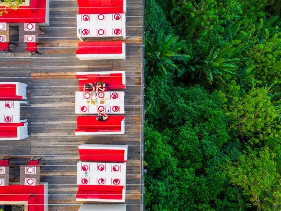 夜景を見ながら「トップ・オブ・セブ」でフィリピン料理ディナー＋夜景スポット「トップス」からの煌く夜景観賞　幻想的な夜景に感動！＜日本語ガイド／夕食付＞