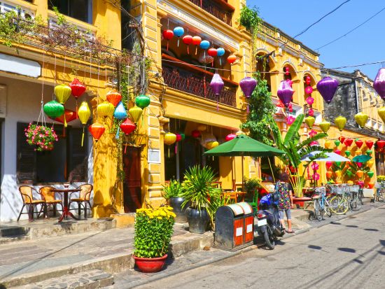 ミーソン遺跡＋ダナン＋夜のホイアン観光　空港お送り可　サクラレストラン夕食プラン＆ダナン花火大会鑑賞プラン有＜マダムランの昼食／ダナン・ホイアン発＞