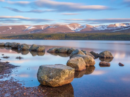 UK_Scotland_Cairngorm_National_Park_Loch_Morlich