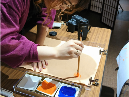 絵付け体験 ～描く、作る楽しみ～　ほっこり町家での和体験。＜60分／1名～／京都市中京区＞by 京町屋 Kiotto（きおっと）