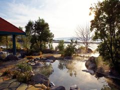Lake Spa 5 Polynesian Spa