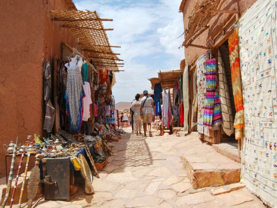 1泊2日 モロッコ周遊ツアー 世界遺産アイト・ベン・ハッドゥ＆サハラ砂漠を観光＜フェズ発マラケシュ着／英語＞