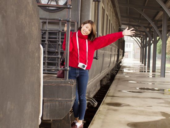 上海影視楽園と市内観光*豫園＋外灘＋南京東路＋田子坊＋南翔饅頭店*上海の昔と今を1日で体験しよう！＜昼食付／日本語ガイド＞