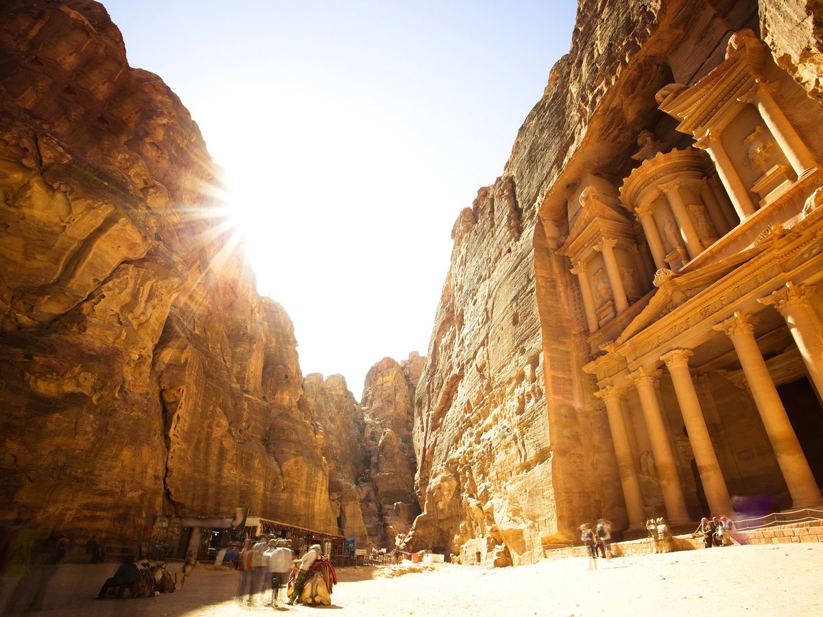 ペトラ遺跡 | ヨルダン 旅行の観光・オプショナルツアー予約 VELTRA