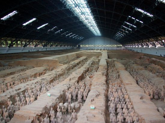 西安市内＆郊外 貸切観光チャーター　選べるベテランガイド ＜貸切／9時間～／日本語ガイド／西安発＞