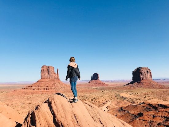 グランドサークル1泊2日　グランドキャニオン＆アンテロープ＆モニュメントバレー&ホースシューベンド＆セドナ＜昼食1回／日本語ガイド＞