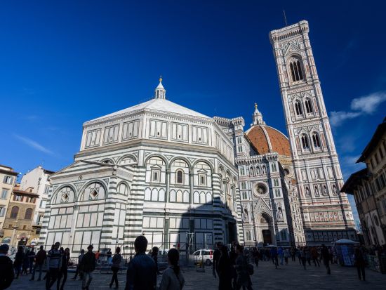 乗り降り自由！フィレンツェの主要観光スポットを走る ダブルデッカーバス＜24時間または48時間／日本語オーディオガイド付／フィレンツェ発＞