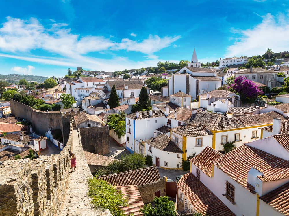 Portugal_Obidos_shutterstock_571646035