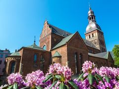 Latvia_Riga_Dome_Cathedral_123RF_67089587_ML