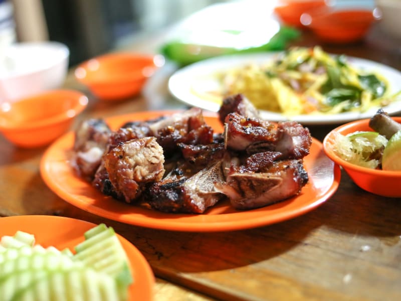 roasted meat phnom penh evening food tour