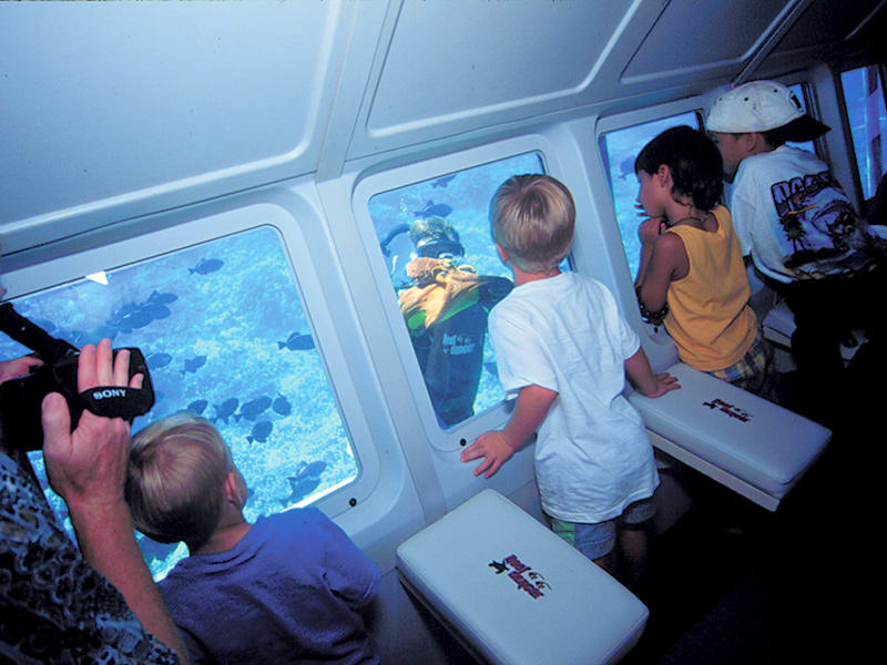 glass bottom submarine maui