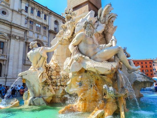 ローマ市内プライベートツアー　世界遺産コロッセオ入場＋選べる観光地6か所 ＜貸切／6時間／日本語ガイド付きプランあり＞