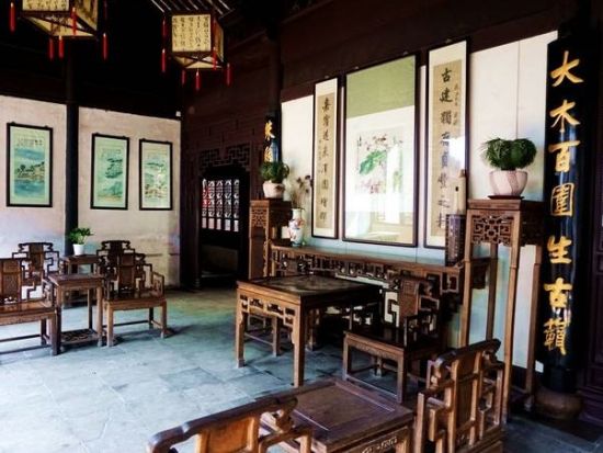 【5～10月限定】ウォークスルー型の劇場ショー「只此周庄」観賞＋周荘観光ツアー＜日本語ガイド／ホテル送迎付／上海発＞