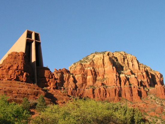 ボルテックス観光 4大ボルテックス＋ホーリークロス＋スライドロック州立公園orレッドロック・クロッシング 半日観光ツアー＜日本語ガイド＞