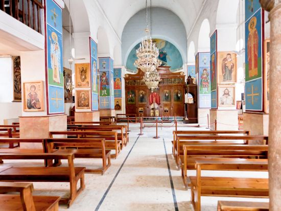 【4泊5日】初日はアンマン泊でゆっくり！ ジェラシュ＋ペトラ＋ワディ・ラム＋マダバ＋ネボ山＋死海＜貸切／英語／アンマン空港発着／選べるホテルランク＞