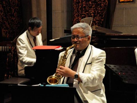 生演奏に酔いしれる！オールドジャズバンド鑑賞＋北京ダックディナー＜日本語ガイド／ホテル送迎／ドリンク1杯付＞