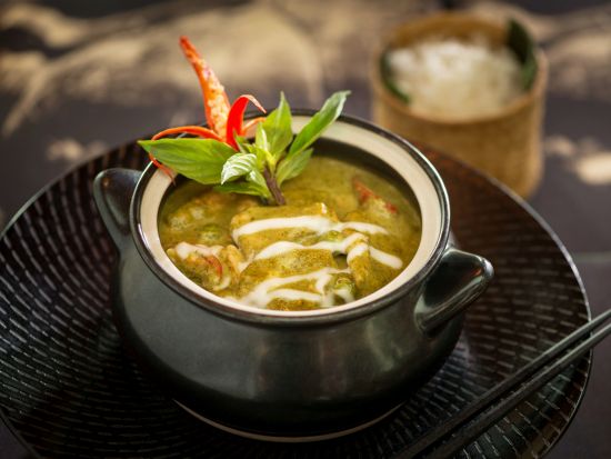 ティプタラ(Thiptara)☆食事券＆事前予約サービス 世界一の噴水ショー、ドバイ・ファウンテンを間近で！ *ザ・パレス・ダウンタウン・ホテル内