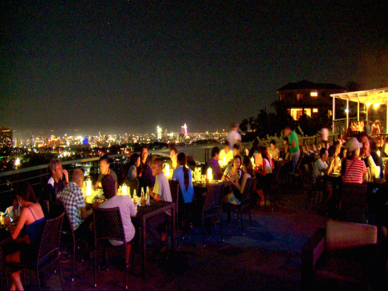 レストラン ミスターA「Mr. A Bar & Restaurant」 食事券＆事前予約サービス　セブ島の絶景を一望！