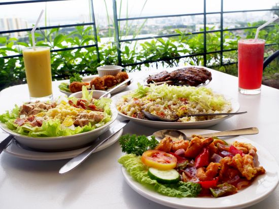 レストラン ミスターA「Mr. A Bar & Restaurant」 食事券＆事前予約サービス　セブ島の絶景を一望！