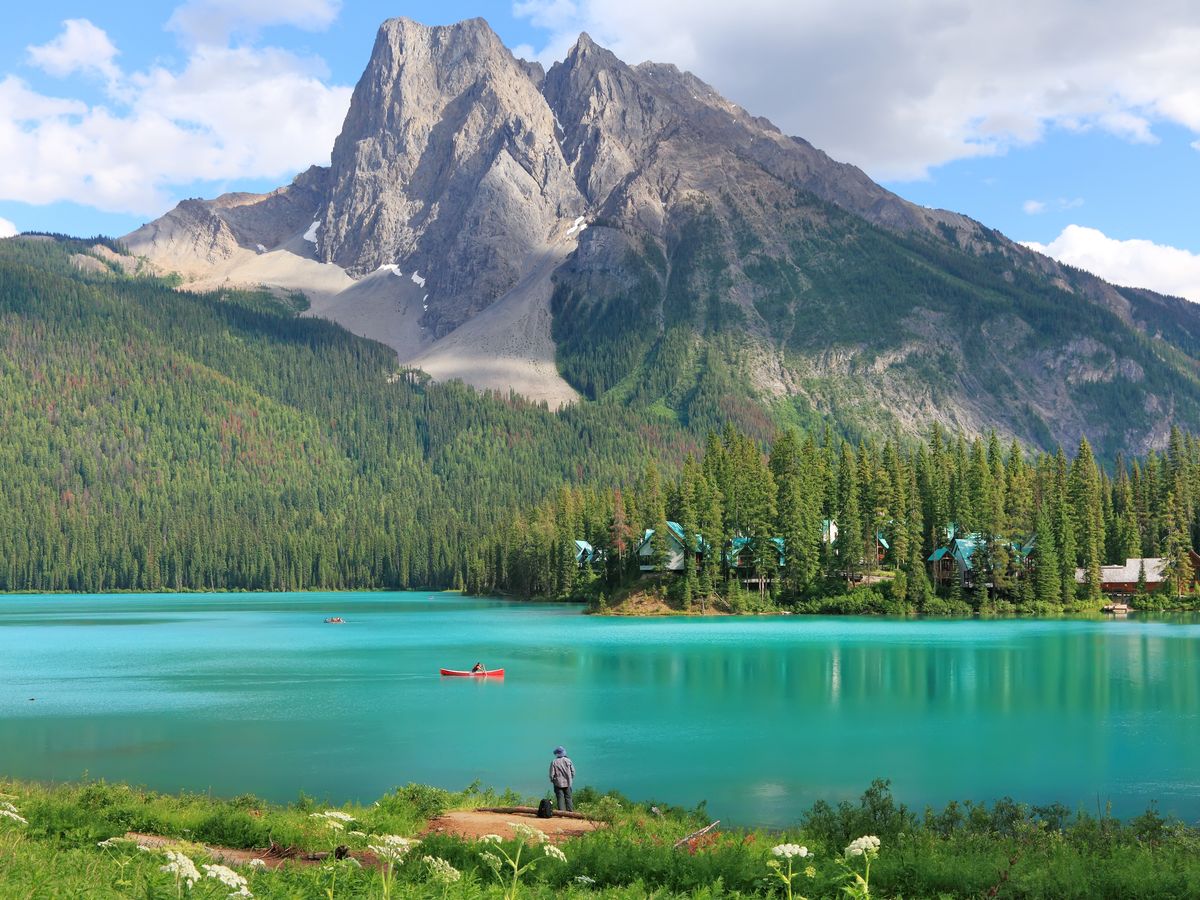 Canada_Emerald_Lake_122531758