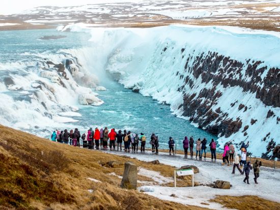 アイスランド2泊3日周遊ツアー！南部アイスランド＋ゴールデンサークル＋ヨークルスアゥルロゥン氷河湖＜英語／レイキャヴィーク発＞