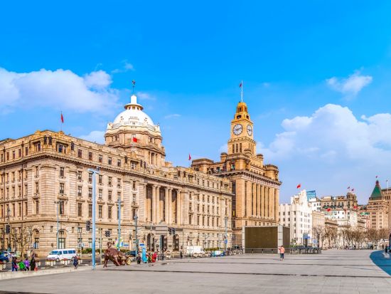 【浦東空港限定】トランジットの時間を有効活用！上海市内 定番観光ツアー*人気店「南翔饅頭店」の小籠包付き＜5時間チャーター観光／昼食／日本語ガイド／空港送迎＞
