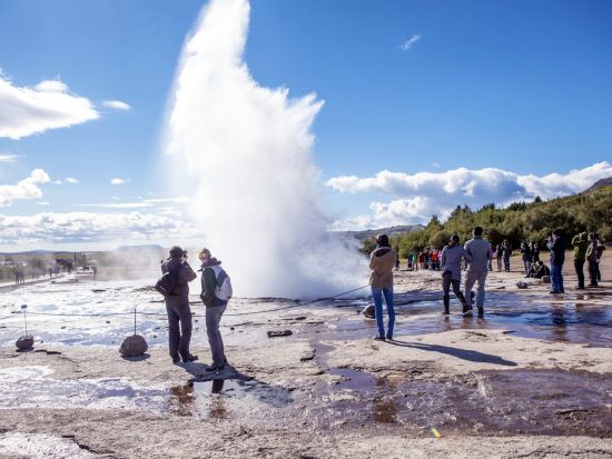 リングロードで巡る 火と氷の国アイスランド 5泊6日大周遊ツアー＜英語／レイキャヴィーク発＞