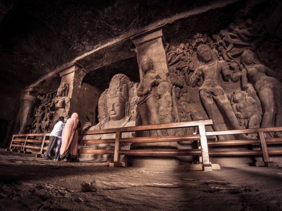 エレファンタ石窟群 半日観光＜貸切／日本語ガイド／ムンバイ発＞