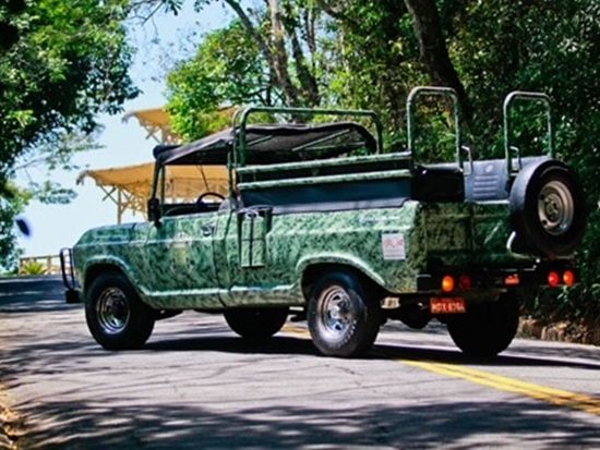 ジープで駆けるリオデジャネイロ☆コルコバードの丘(キリスト像)＆ポン・ジ・アスーカル半日市内観光ツアー＜英語ガイド／リオ・デ・ジャネイロ発＞