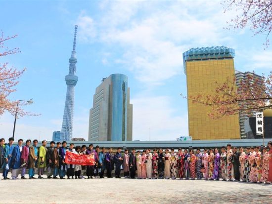 着物・浴衣レンタル　かわいい着物で浅草散策♪着装講師によるプロの着付け付＜英語・中国語対応可／浅草駅から徒歩30秒＞by 華雅（HANAKA）