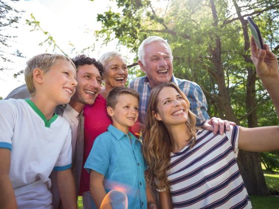 バン・ミニバス貸切チャーター　結婚式や社員旅行などグループに最適！最大24名まで乗車可能＜1～24名／2～10時間／英語ガイド＞