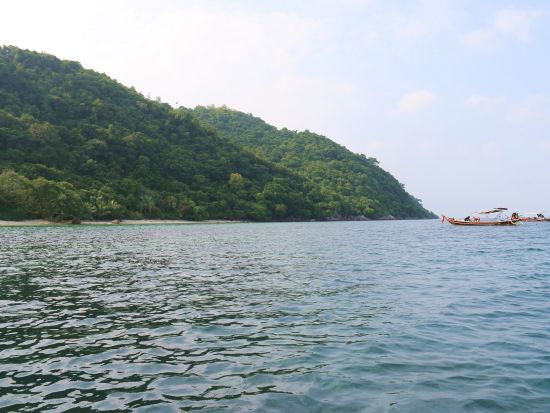 【サムイ発】スピードボートで行くアイランド・ホッピング☆ タン島&マットサム島　＜終日／ホテル送迎付／日本語ガイド選択可＞