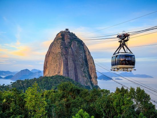 【ブラジル周遊】リオデジャネイロ＋イグアスの滝☆日本の裏側ブラジルを巡る5泊6日宿泊付きツアー！＜英語ガイド／混載・出発日限定／リオ発フォス・ド・イグアス着＞