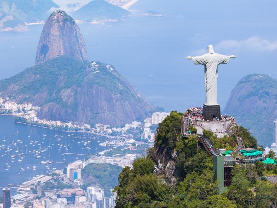 【ブラジル周遊】リオデジャネイロ＋イグアスの滝☆日本の裏側ブラジルを巡る5泊6日宿泊付きツアー！＜英語ガイド／混載・出発日限定／リオ発フォス・ド・イグアス着＞