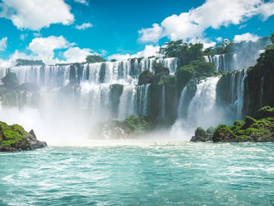 【ブラジル周遊】リオデジャネイロ＋イグアスの滝☆日本の裏側ブラジルを巡る5泊6日宿泊付きツアー！＜英語ガイド／混載・出発日限定／リオ発フォス・ド・イグアス着＞