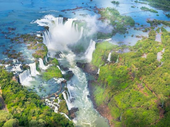 【ブラジル周遊】リオデジャネイロ＋イグアスの滝☆日本の裏側ブラジルを巡る5泊6日宿泊付きツアー！＜英語ガイド／混載・出発日限定／リオ発フォス・ド・イグアス着＞