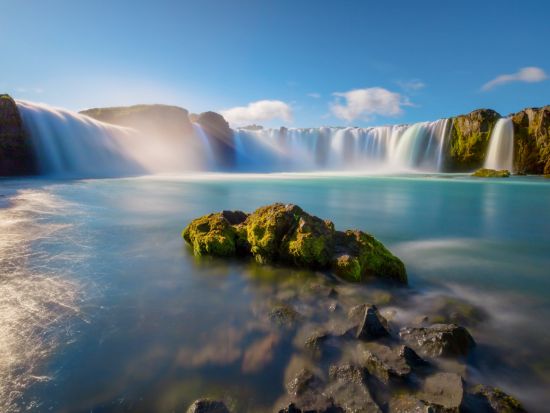 リングロードで巡る 火と氷の国アイスランド 5泊6日大周遊ツアー＜英語／レイキャヴィーク発＞