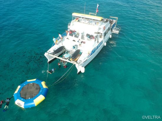 マリンスポーツパッケージ　4つのアクティビティ（カヤック、SUP、トランポリン、ウォータースライダー）とシュノーケリングが遊び放題！貸切プランあり＜ケワロ湾＞