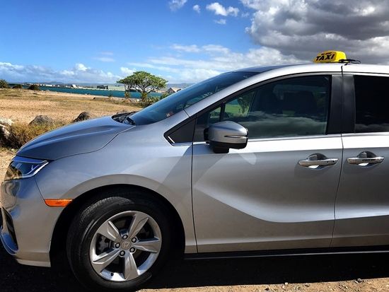 カフルイ空港ホテル間 貸切送迎サービス　空港到着後そのまま観光も可！＜1-5名／日本語ドライバー＞