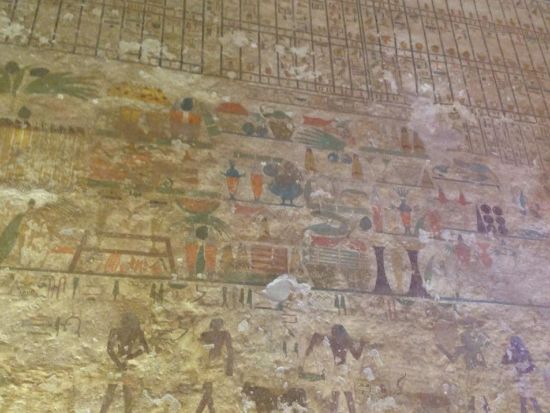 【混載】圧巻の壁画が見所！ベニハサン岩窟墳墓群 終日観光　*カルトゥーシュ事前注文可　＜終日／日本語／送迎付／チップ込／カイロ発＞