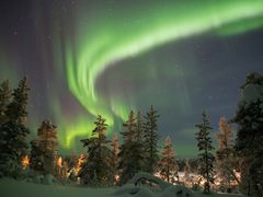 Finland_Rovaniemi_Northern-Lights